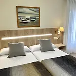 מלון Playa De Merejo